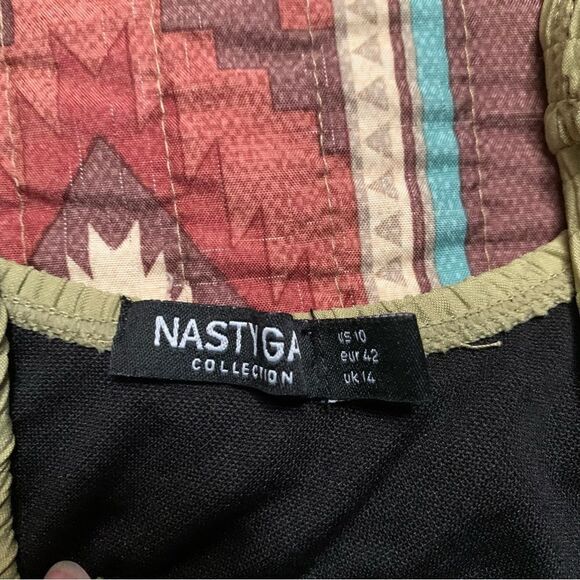 NWT Nasty Gal Swim Bikini Top size medium - Picture 2 of 5